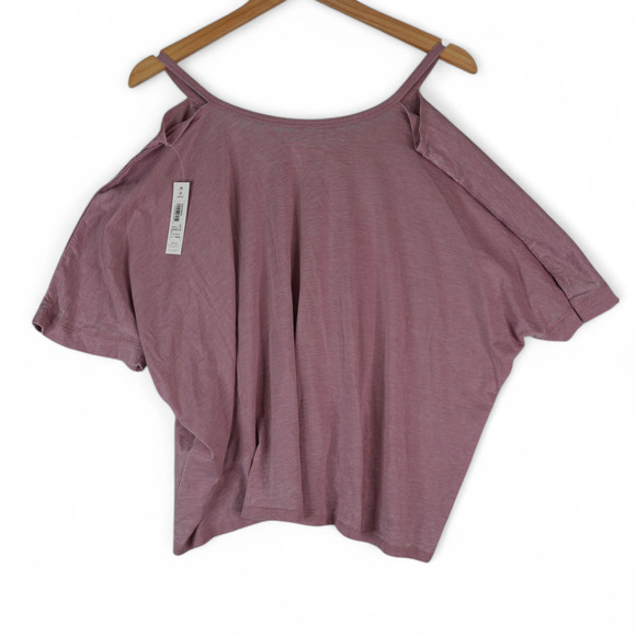 Ariat Flowy Francesca Top Nostalgia Rose Oversized Fit Split Neck Shark Bite Hem - Picture 2 of 10